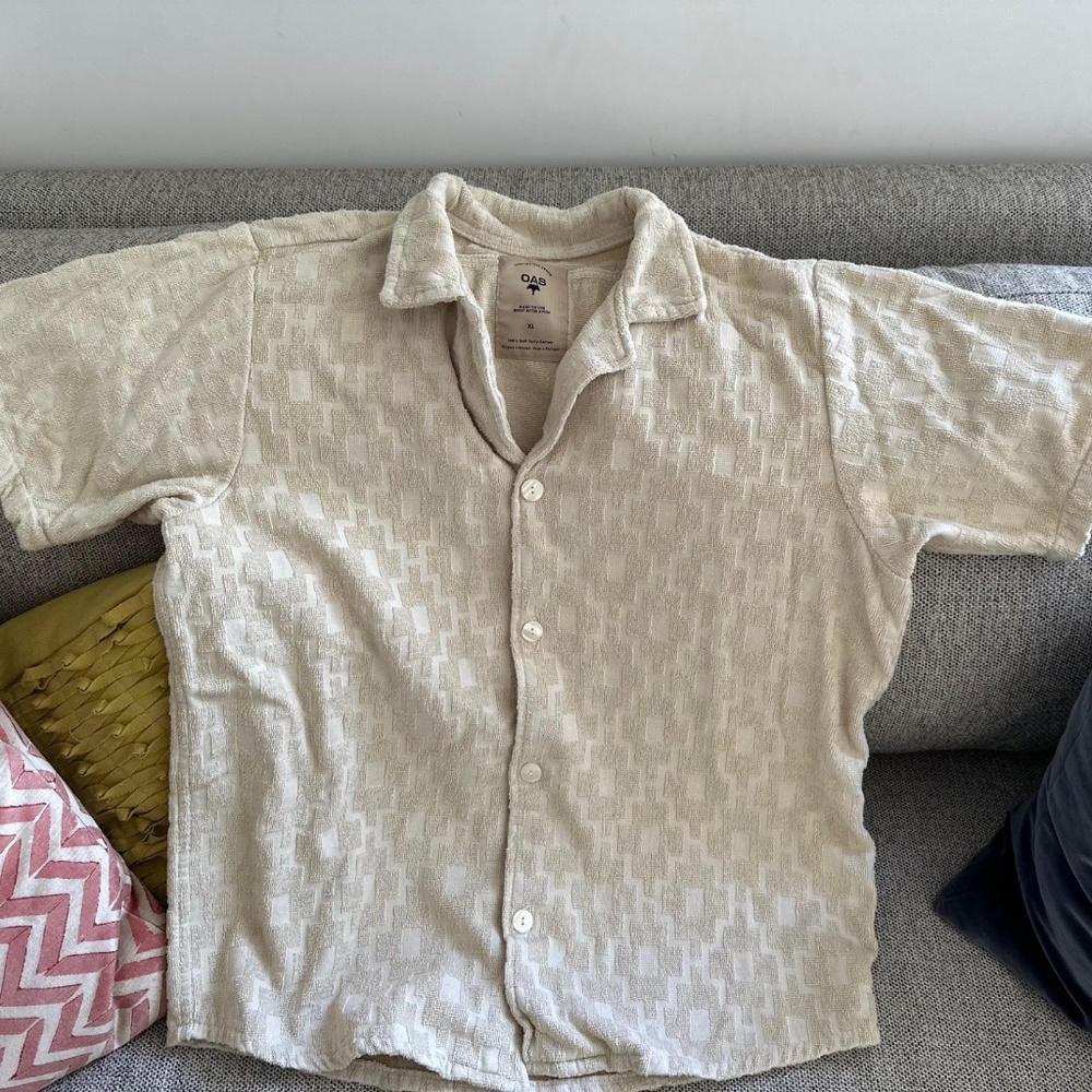 OAS mens 100% cotton shirt Size XL. Color tan
